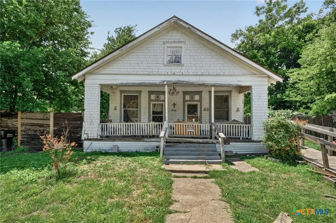 1210 S 5th Street, Temple, TX 76504 - #1