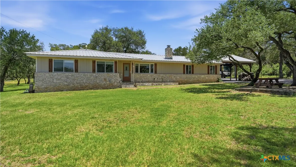2694 Fm 2722, New Braunfels, TX 78132 - #1