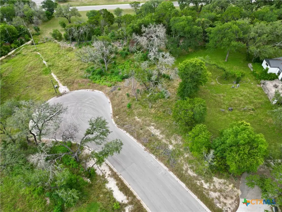 521 25th Avenue, Belton, TX 76513 - #2