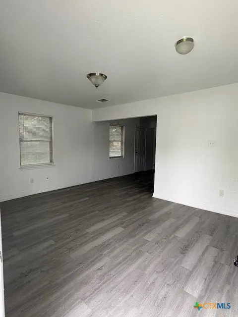 403 S 7th Street, Copperas Cove, TX 76522 - #2