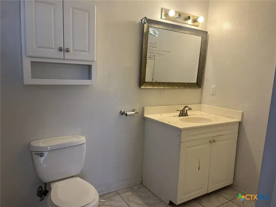 814 S 25th Street, Copperas Cove, TX 76522 - #3