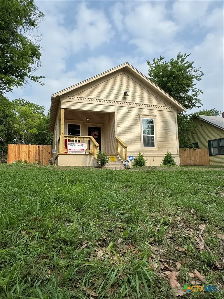 1303 S 13th Street, Temple, TX 76513 - #1