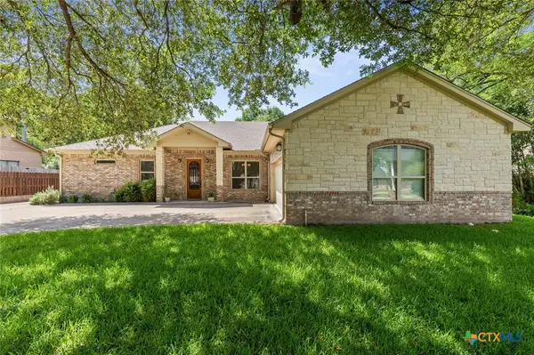 2809 Creek Side Drive, Temple, TX 76502