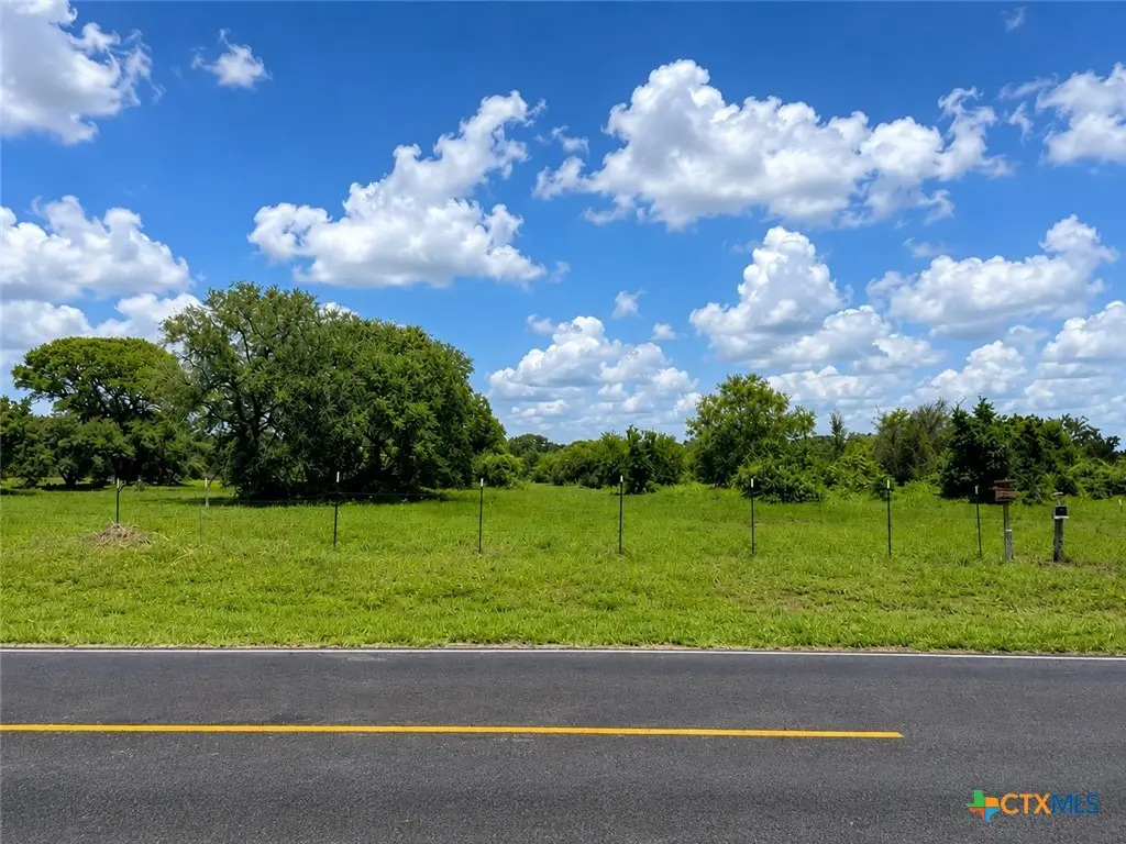 1958 Fm-3010, Yoakum, TX 77995 - #1