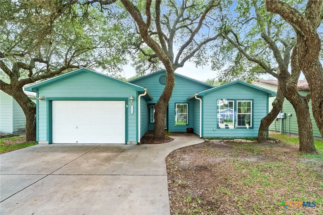 105 Pecan Harbor Street, Rockport, TX 78382 - #1