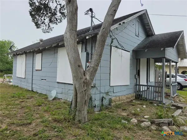 2107 N Levi Street, Victoria, TX 77901