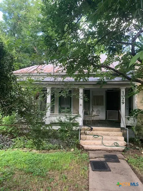1029 W Martin Luther King, San Marcos, TX 78666