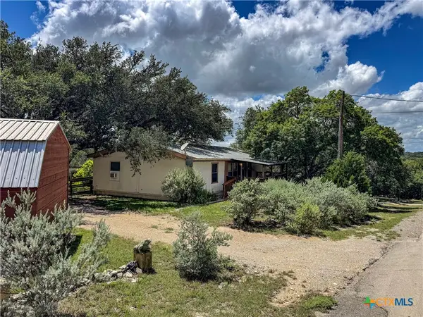 1092 Willow Drive, Canyon Lake, TX 78133