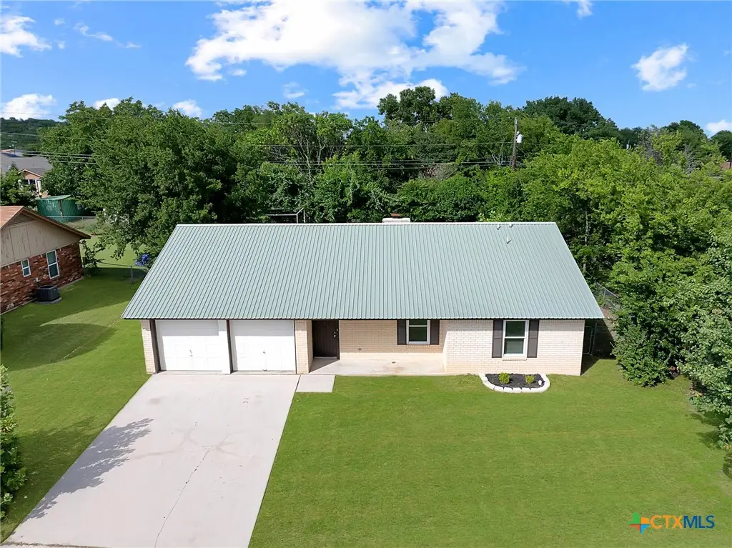 111 E Hogan Drive, Copperas Cove, TX 76522 - #1