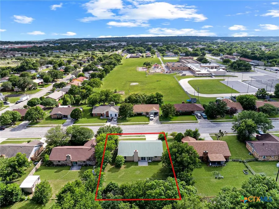 111 E Hogan Drive, Copperas Cove, TX 76522 - #3