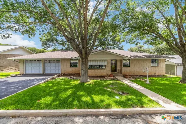 874 Oak Lane, New Braunfels, TX 78130