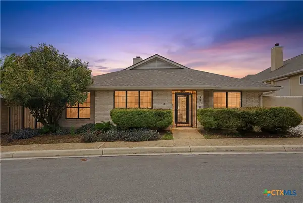 5910 Crescent Falls, Windcrest, TX 78239