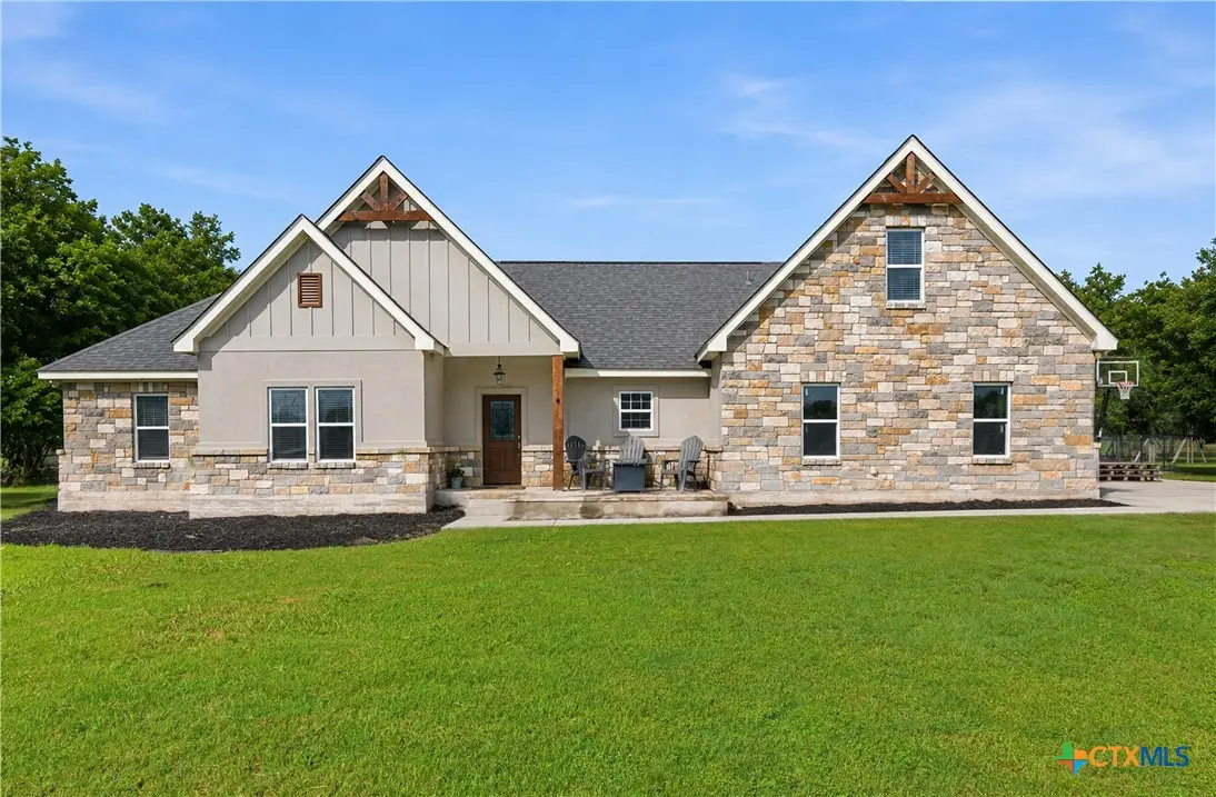 140 Oak Springs Drive, Seguin, TX 78155 - #1