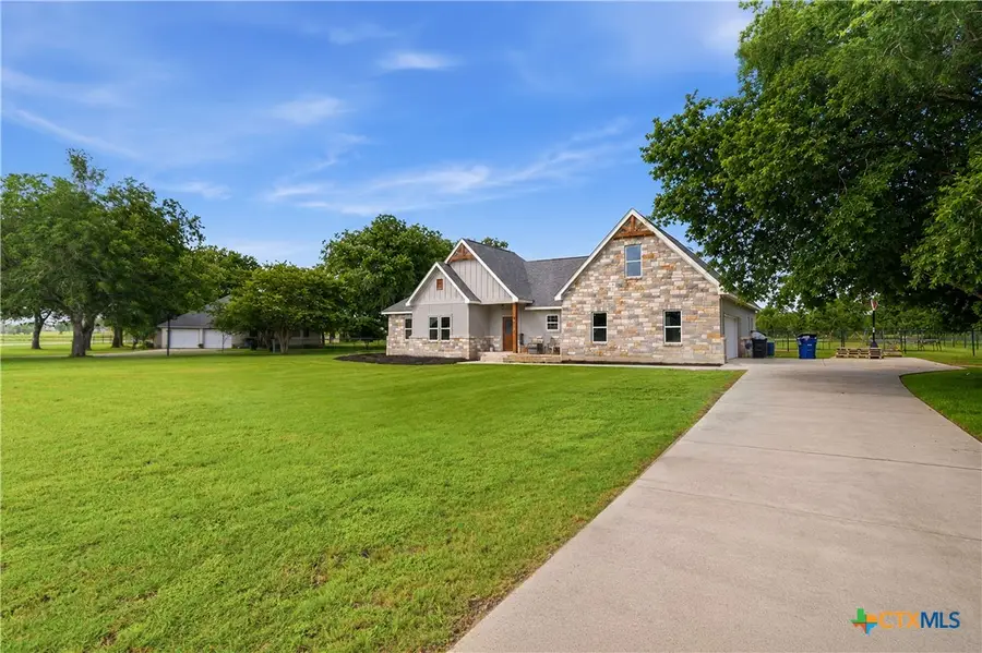 140 Oak Springs Drive, Seguin, TX 78155 - #3