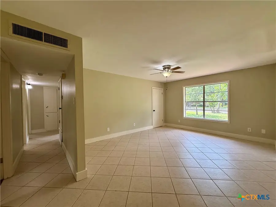 1212 Barbara, San Marcos, TX 78666 - #2