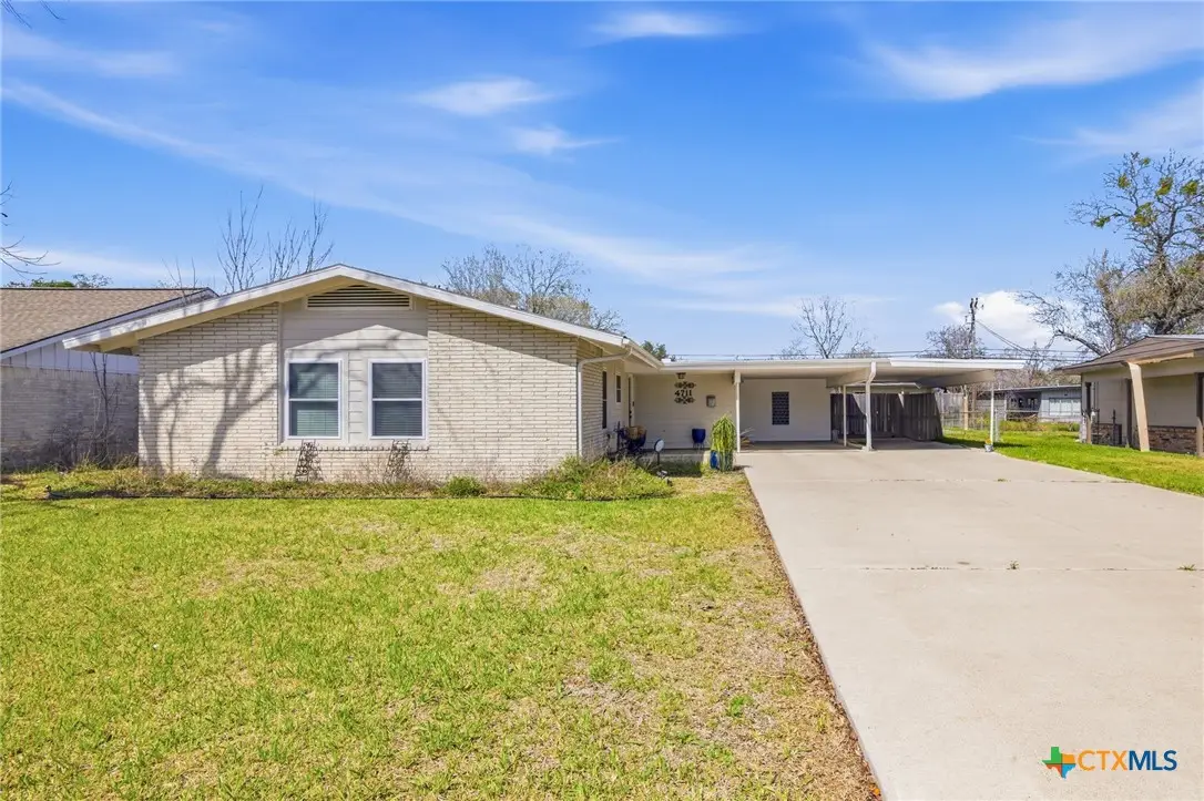 4711 Dahlia Lane, Victoria, TX 77904 - #1