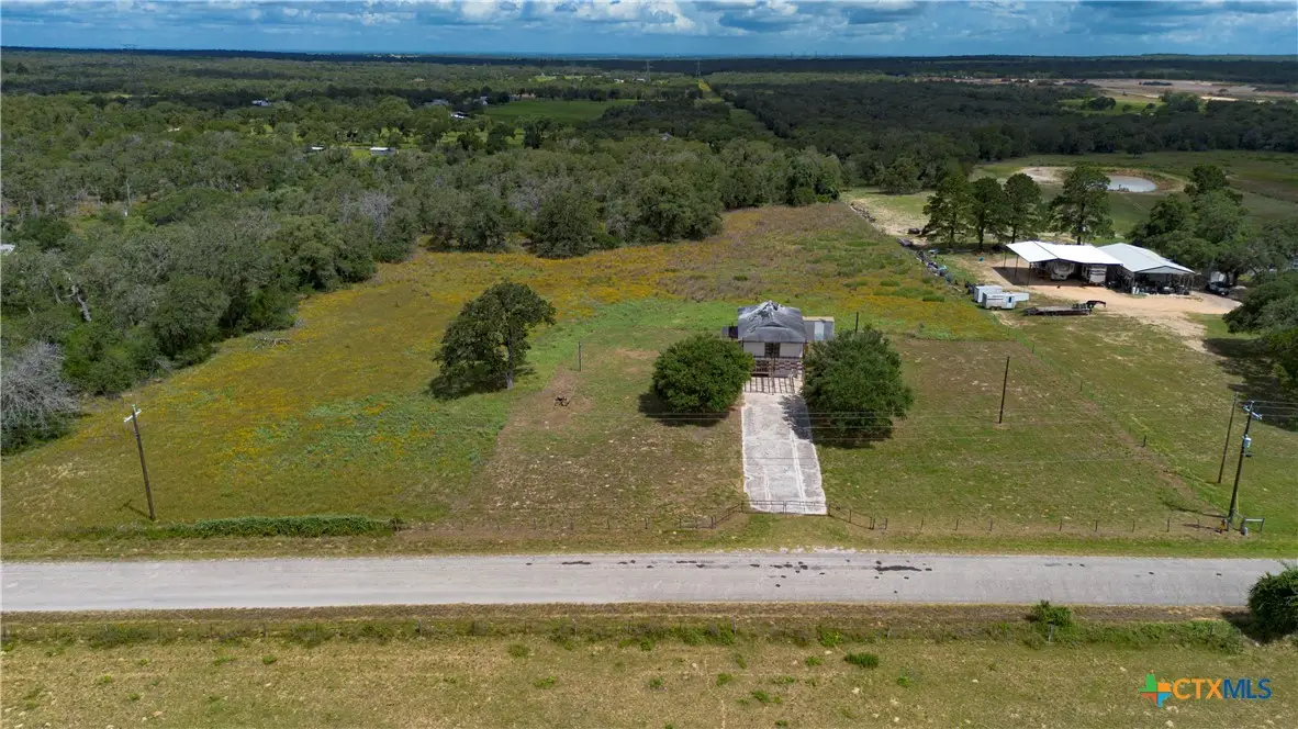84 Longhorn Road, Stockdale, TX 78160 - #1