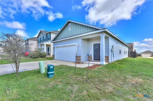 109 Helios Drive, Jarrell, TX 76537