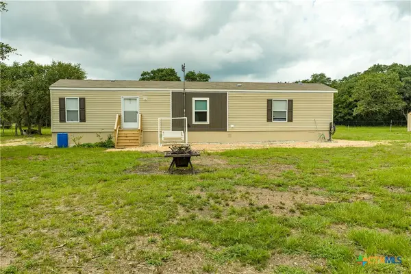 1291 County Road 157, Hallettsville, TX 77964
