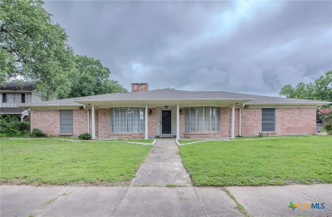 111 Dover Dell Lane, Victoria, TX 77904 - #1