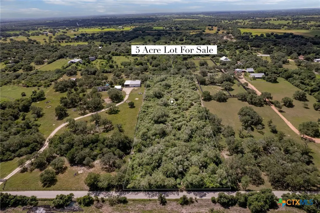 000 W Albrecht Road, Victoria, TX 77905 - #1