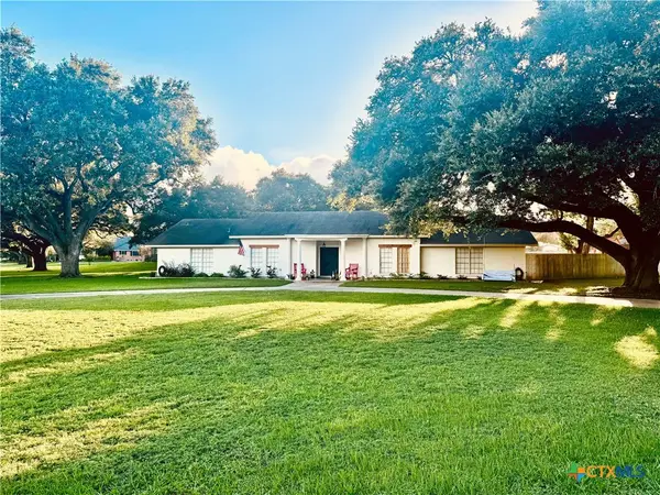 1 Circle Lane, Victoria, TX 77904