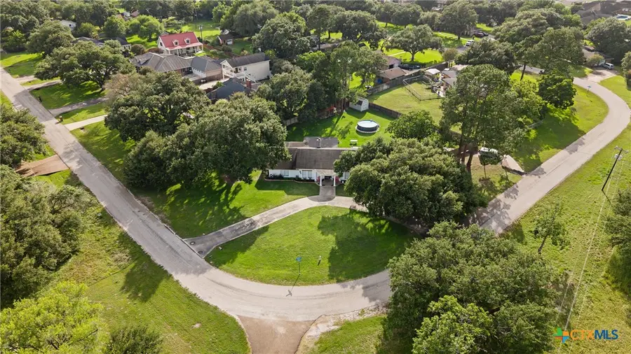 1 Circle Lane, Victoria, TX 77904 - #2