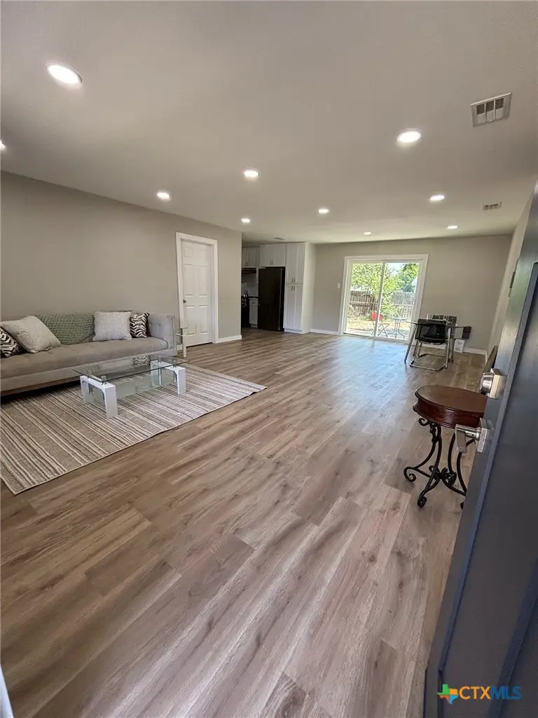 1214 Ridgemont, Killeen, TX 76549 - #1