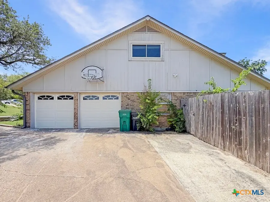 1802 Forest Hills Drive, Harker Heights, TX 76548 - #2