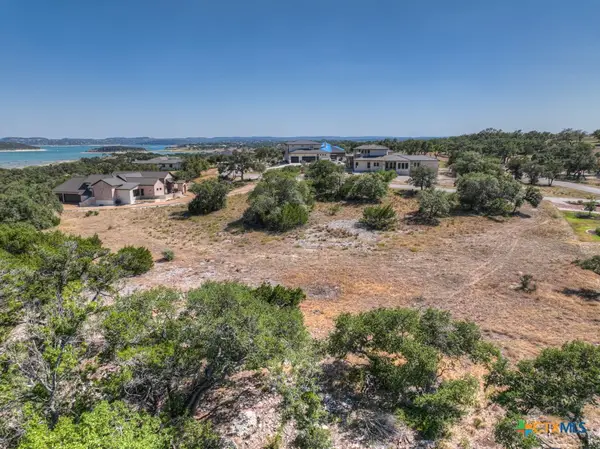 1202 Brads Flight, Canyon Lake, TX 78133