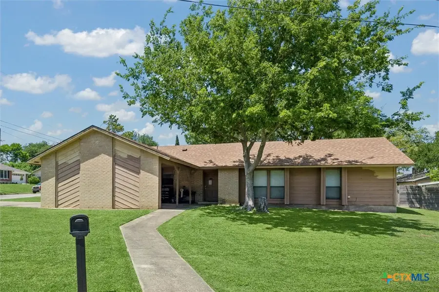 601 Meadowbrook Drive, Georgetown, TX 78628 - #2