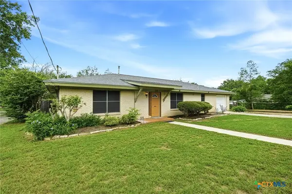208 N Cedar Street, Buda, TX 78610