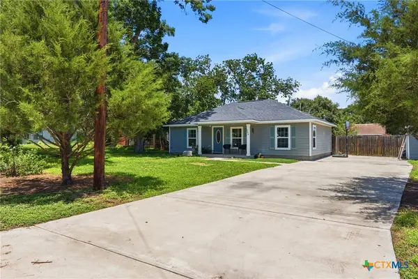 554 West Austin Street, Luling, TX 78648