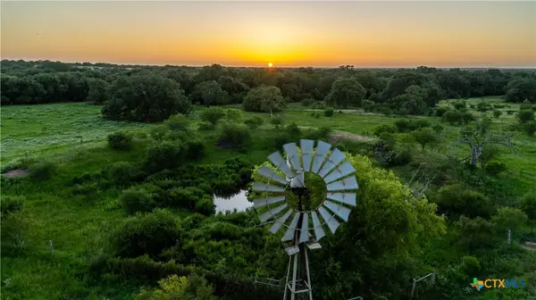 3226 State Highway 119, Yorktown, TX 78164