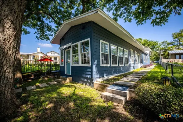 1186 Happy Haven Road, McQueeney, TX 78123