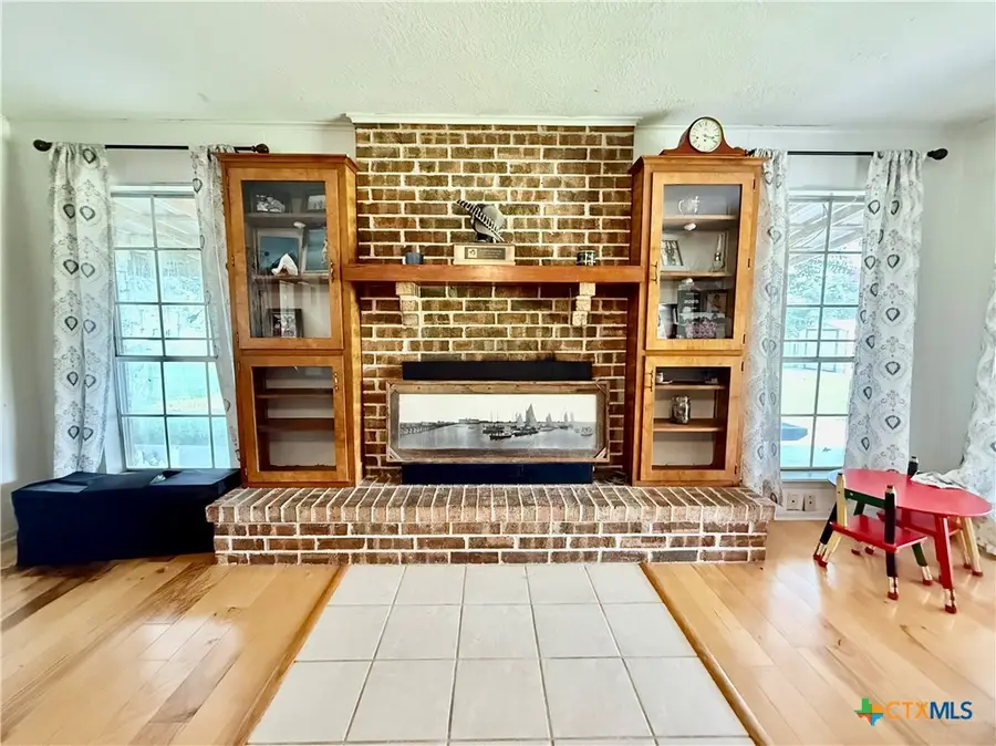 2035 County Road 400, Yoakum, TX 77995 - #2