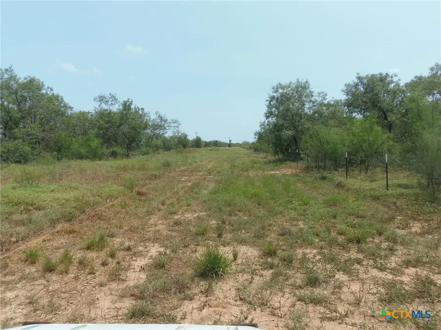 90 Romberg Road, Dale, TX 78616 - #2