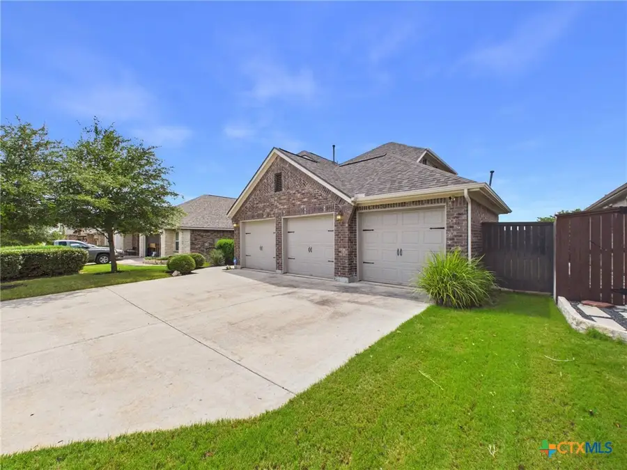 520 Academy Oaks Drive, San Marcos, TX 78666 - #2
