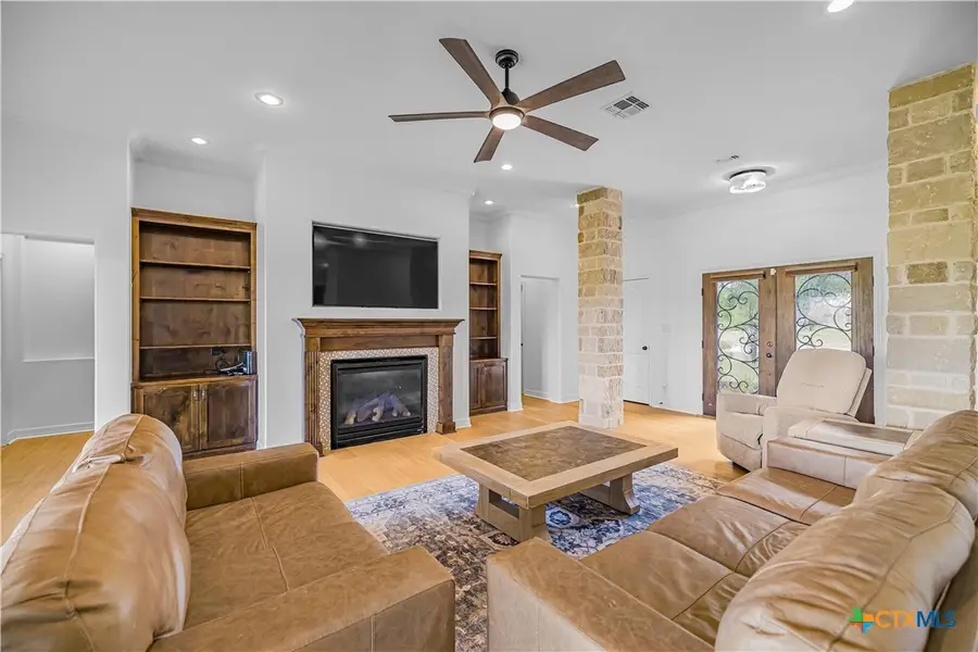 135 Wellspring Boulevard, Victoria, TX 77904 - #3