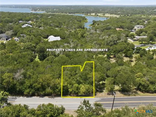 126 County Road, Belton, TX 76513