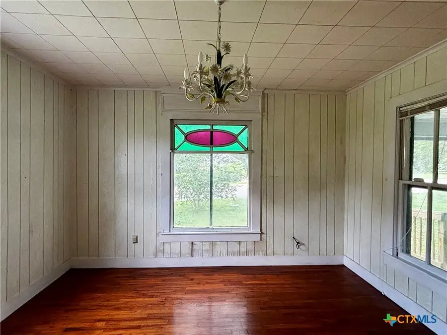 402 Young Street, Edna, TX 77957 - #3