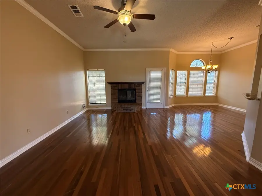 610 Arapaho Drive, Harker Heights, TX 76548 - #2