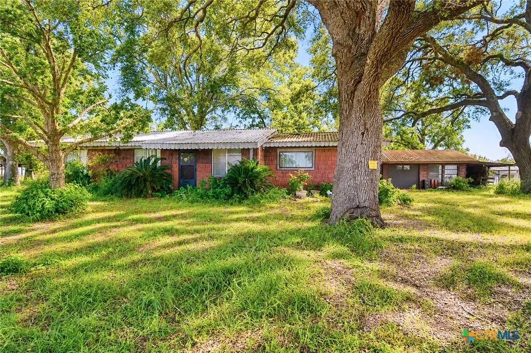 194 Club Drive, Victoria, TX 77905 - #1