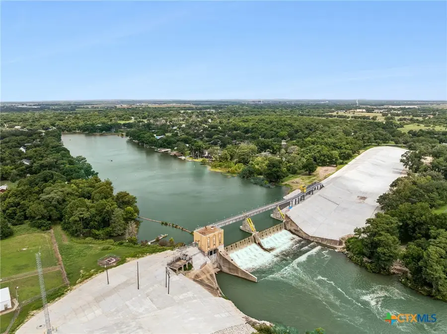 160 Lakeside Drive, Seguin, TX 78155 - #3