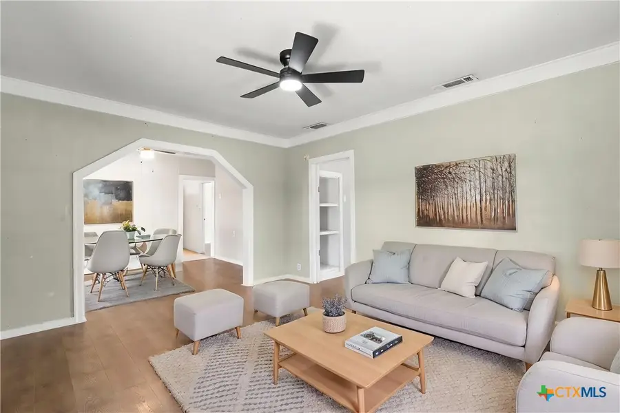 307 Crockett Street, Holland, TX 76534 - #3