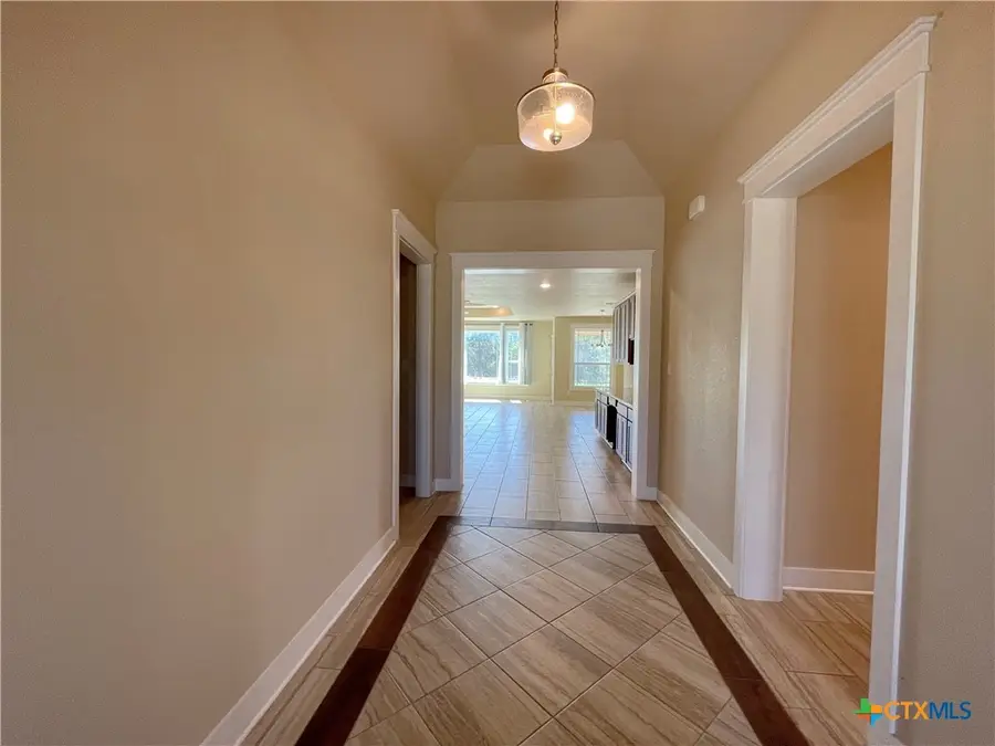 706 Northern Hills Road, Copperas Cove, TX 76522 - #3