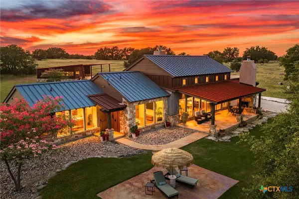 1509 County Road 326, Bertram, TX 78605