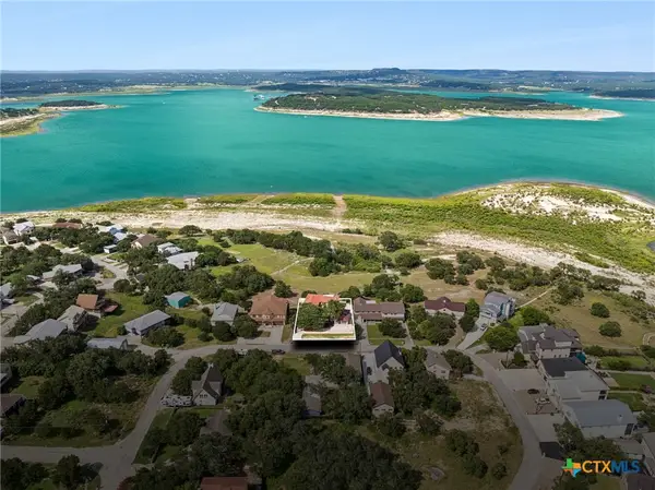 408 Edge Hill Drive, Canyon Lake, TX 78133