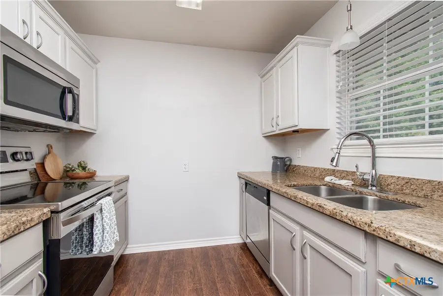 905 Concho Street, Belton, TX 76513 - #2