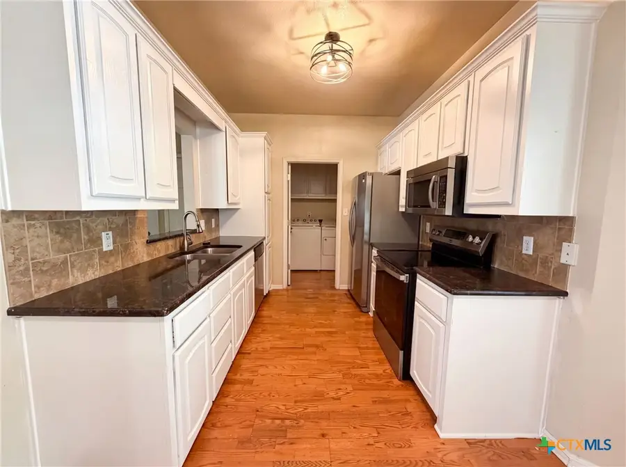6 S Bobcat Court, Belton, TX 76513 - #2